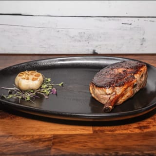 16 oz Double Cut Reserve Pork Chop